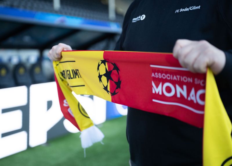 Half and half Monaco